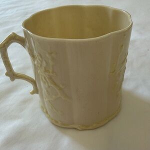 Vintage Belleek Ireland Iridescent 3" Thorn Mug 6th Mark 3rd Green Scalloped